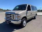 2009 Ford E350 Super Duty Passenger XLT Van 3D