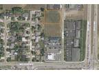 Hayden, Prime Commercial lot! Development opportunity with