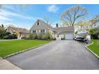 6 PEPPERMILL LN, Amityville, NY 11701 Single Family Residence For Sale MLS#