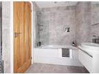 4 bedroom detached house for sale in Wrexham Road Chester CH4 7QL, CH4