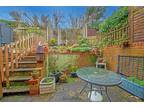 Cunningham Close, Tunbridge Wells 2 bed terraced house for sale -