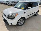 2013 Kia Soul White, 44K miles