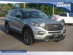 2023 Ford Explorer Silver, new