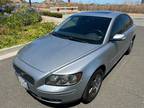 2006 Volvo S40 T5 AWD 4dr Sedan