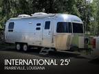 Airstream International Signature 25FB Travel Trailer 2021