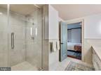 219 South 18th Street, Unit 1007, Philadelphia, PA 19103