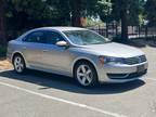 2012 Volkswagen Passat SE 4dr Sedan 6A