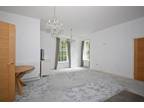 Oak Lane, Sevenoaks TN13 1BF 2 bed apartment to rent - £1,725 pcm (£398 pw)