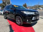 2017 Toyota Highlander XLE 4dr SUV