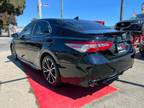 2019 Toyota Camry Hybrid SE 4dr Sedan