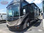 2019 Fleetwood Fleetwood RV Discovery LXE 40M 40ft