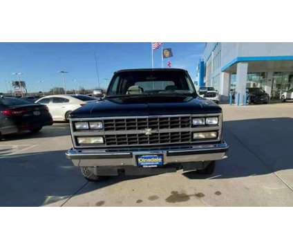 1989 Chevrolet Blazer V10 4WD is a 1989 Chevrolet Blazer V10 4WD SUV in Grand Island NE