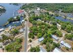 501 Riverside Drive, Steinhatchee, FL 32359