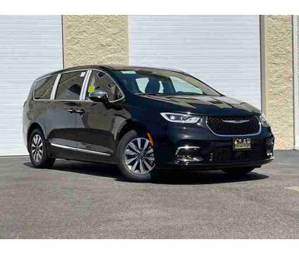 2023 Chrysler Pacifica Hybrid Limited is a Black 2023 Chrysler Pacifica Car for Sale in Mendon MA