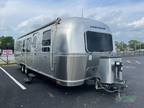 2015 Airstream Rv Flying Cloud 30FB Bunk