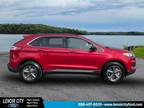 2022 Ford Edge Red, 17K miles
