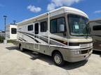 2004 Fleetwood Bounder 32W