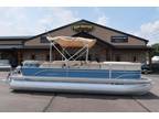 2017 Sunchaser 8522 Entertainer