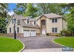 6 Fairview Ct