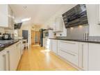 4 bedroom end of terrace house for sale in Tennyson Road, Kettering, NN16