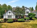 970 Lakeside Dr