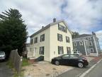 Flat For Rent In Rentm, Massachusetts