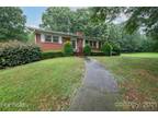 2001 ROCKY RIVER RD, Charlotte, NC 28213 Single Family Residence For Rent MLS#