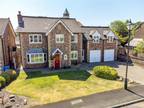 5 bedroom detached house for sale in Churchfields, Sale, Greater Manchester, M33