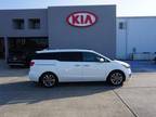 2015 Kia Sedona White, 88K miles