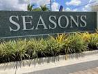 28125 Seasons Tide Avenue, Bonita Springs, FL 34135