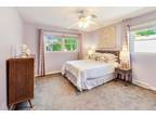 Home For Sale In Northbrook, Illinois