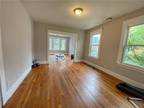 Waterbury 1BA, Spacious 2 Bedroom 3rd floor renovated