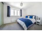 2 bedroom terraced house for sale in Gatehouse Mews, Horsham, RH12