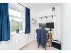 Stapleton Hall Road, Stroud Green N4 2 bed apartment for sale -