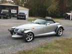2001 Plymouth Prowler Silver with trailer Gray