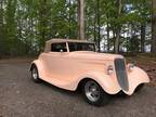 1934 Ford Cabriolet Georgia Peach