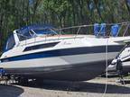 1990 Carver MONTEGO 3257 MID-CABIN Boat for Sale