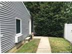 Home For Rent In East Northport, New York