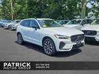 2024 Volvo XC60 Plus Dark Theme