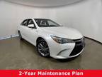 2015 Toyota Camry White, 87K miles