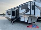 2022 Forest River Forest River RV Sandpiper Luxury 391FLRB 43ft