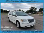 2009 Chrysler Town & Country Limited SPORTS VAN
