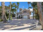 527 56TH ST, HOLMES BEACH, FL 34217 Single Family Residence For Sale MLS#