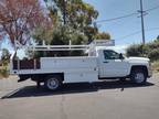 2017 Chevrolet Silverado 3500HD CC Service truck 6.0L, LADDER RACK!