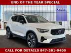 2024 Volvo XC40 Ultimate Dark Theme