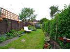 Warwards Lane, Selly Oak, Birmingham B29 3 bed terraced house to rent -