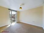 2 bedroom flat for sale in Marlborough Road, Banbury, OX16