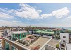 Broad Street, Old Portsmouth 3 bed penthouse for sale - £