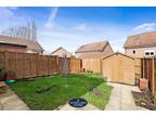 Kingfisher Close, Weaver Walks, Coventry, CV2 1SF 3 bed semi-detached house for