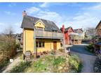 3 bedroom detached house for sale in The Wintles, Bishops Castle, SY9